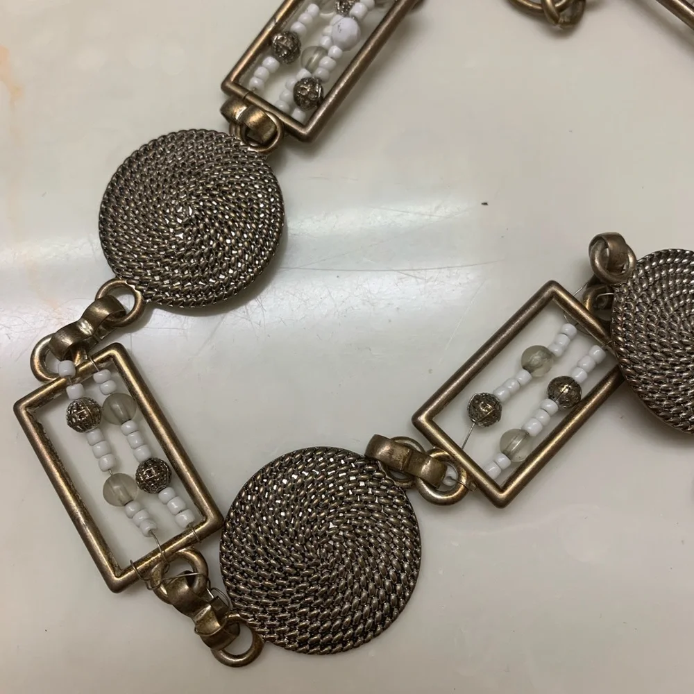 Vintage Silvertone Geometric Chain Belt